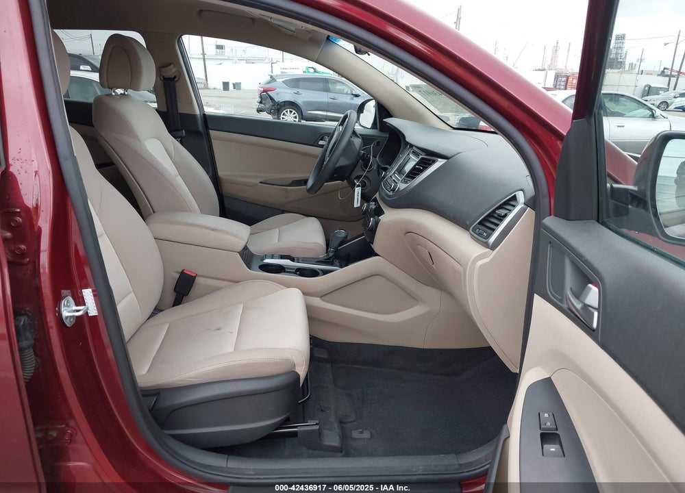 2017 HYUNDAI TUCSON ECO VIN: KM8J33A24HU359185