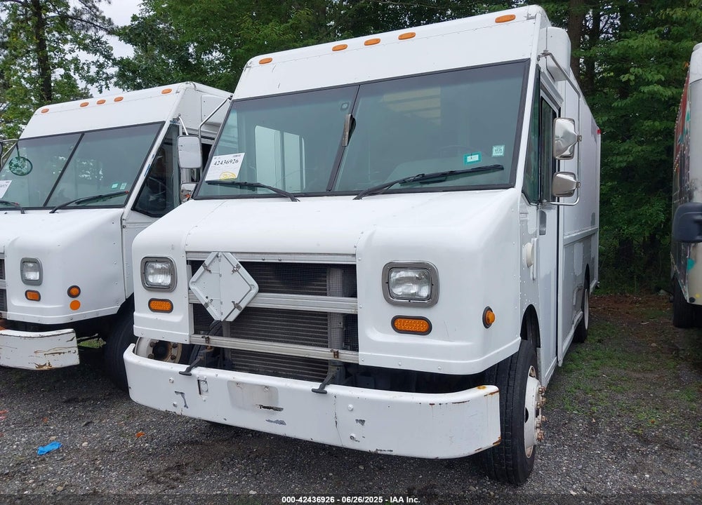 2006 FREIGHTLINER CHASSIS M LINE WALK-IN VAN VIN: 4UZAANBW16CW06636
