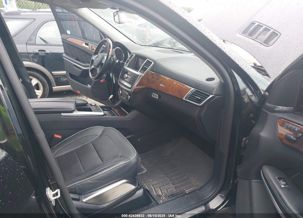 2014 MERCEDES-BENZ GL 550 VIN: 4JGDF7DE8EA342789