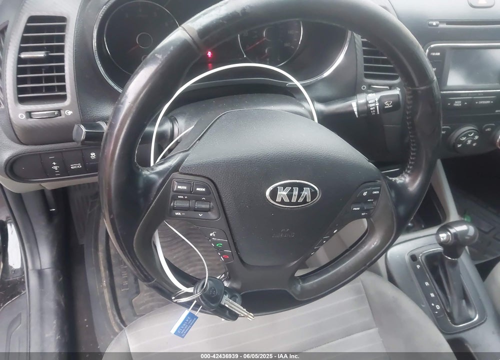 2014 KIA FORTE VIN: KNAFX4A86E5197328