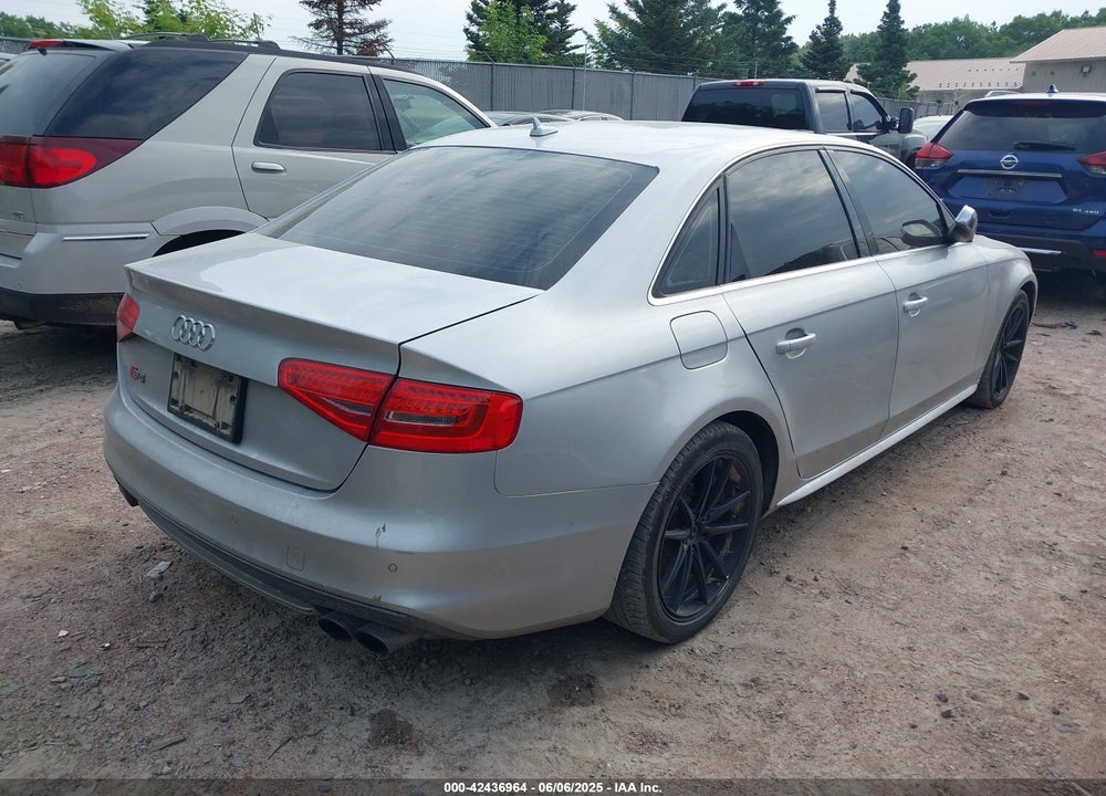 2013 AUDI S4 VIN: WAUBGAFL6DA052130