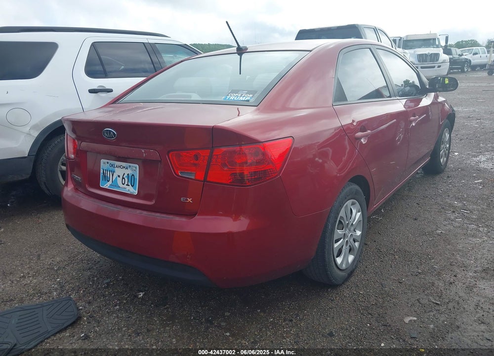 2010 KIA FORTE VIN: KNAFU4A2XA5813479