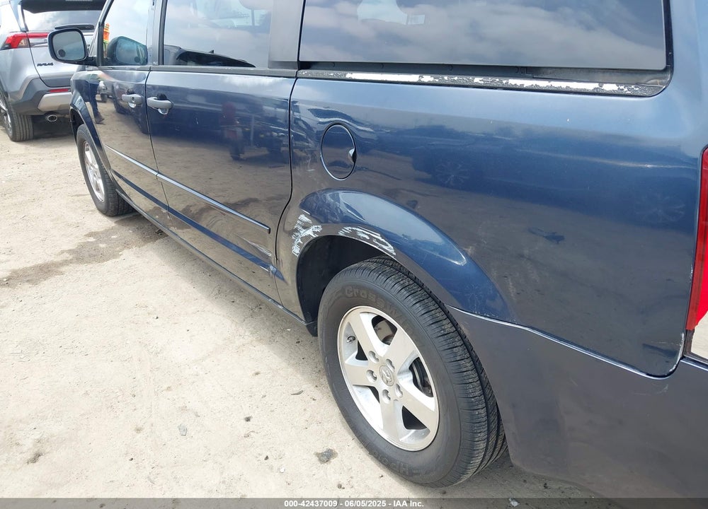 2008 DODGE GRAND CARAVAN SE VIN: 1D8HN44H08B102833
