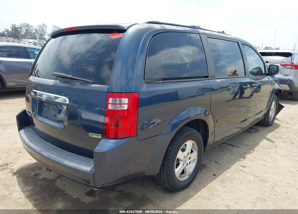 2008 DODGE GRAND CARAVAN SE VIN: 1D8HN44H08B102833
