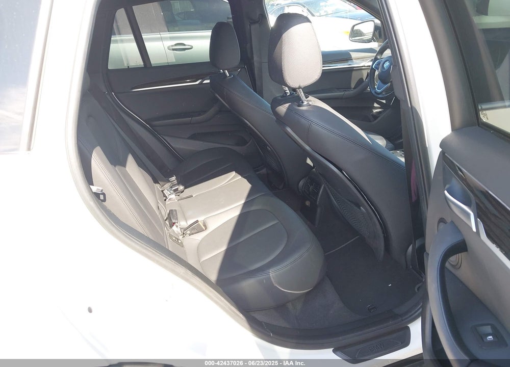 2020 BMW X1 VIN: WBXJG7C08L5R53392