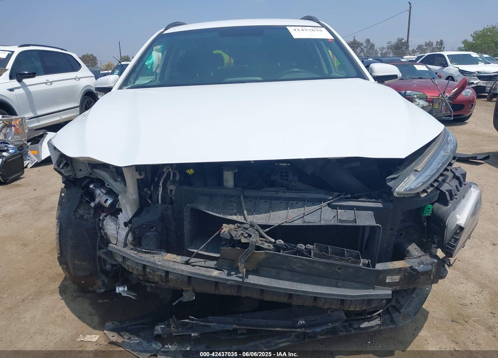 2018 HYUNDAI KONA VIN: KM8K22AA8JU164916