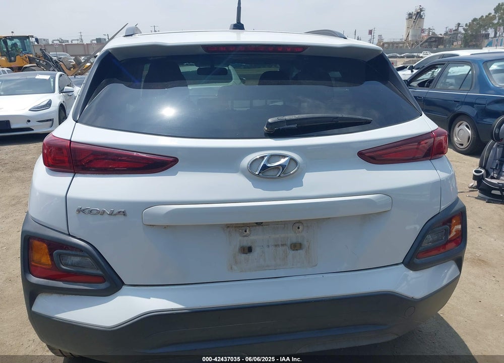 2018 HYUNDAI KONA VIN: KM8K22AA8JU164916
