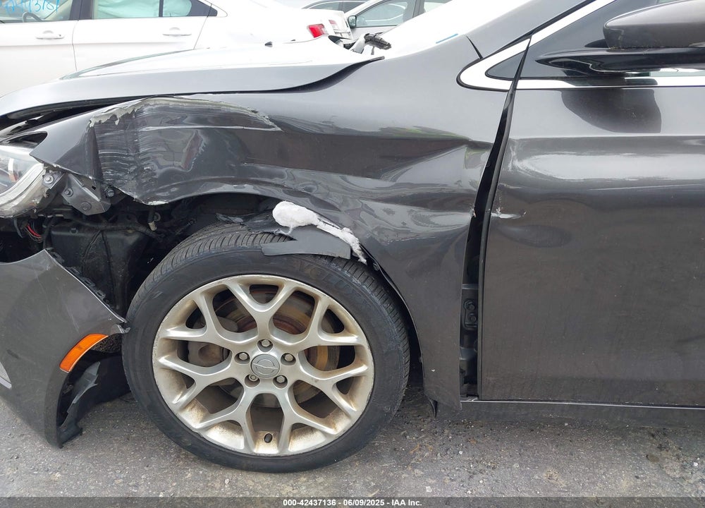 2016 CHRYSLER 200 VIN: 1C3CCCEG0GN100628
