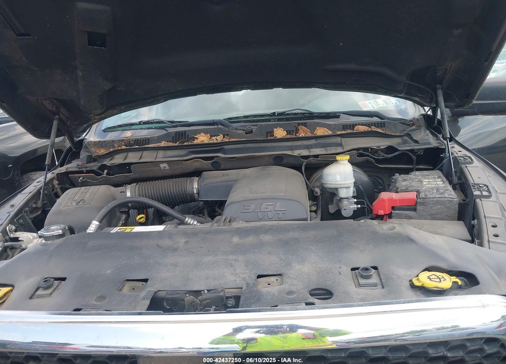 2016 RAM 1500 SLT VIN: 1C6RR7GG9GS144371