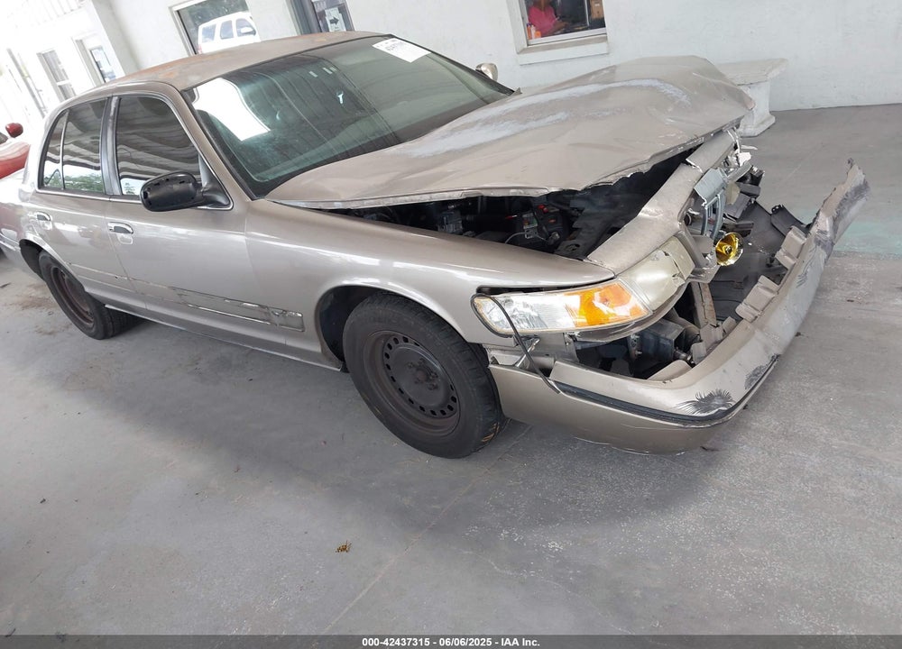 2001 MERCURY GRAND MARQUIS GS VIN: 2MEFM74W51X613819