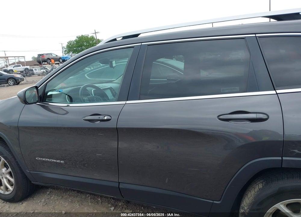 2018 JEEP CHEROKEE VIN: 1C4PJMLX3JD507867
