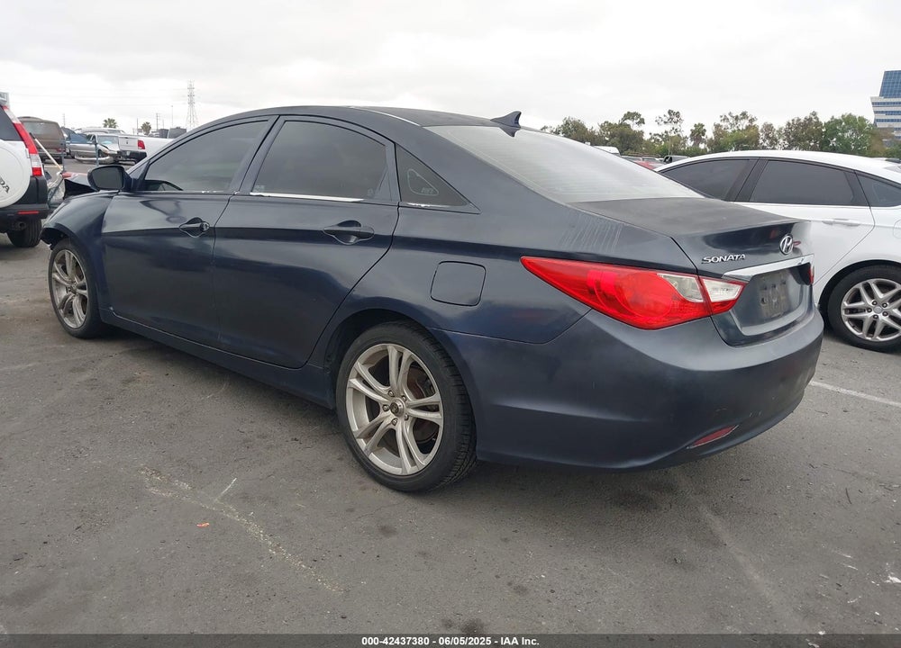 2011 HYUNDAI SONATA GLS VIN: 5NPEB4AC5BH097332