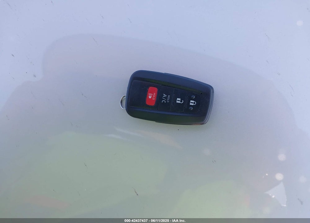 2022 TOYOTA PRIUS PRIME VIN: JTDKAMFP2N3214169