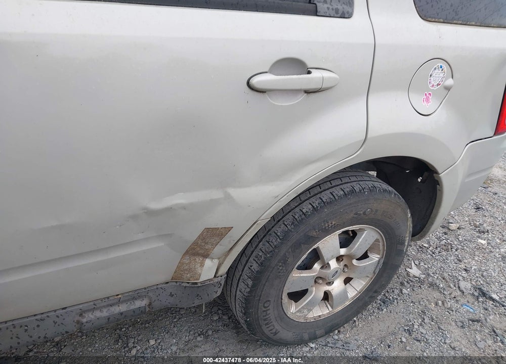 2009 FORD ESCAPE VIN: 1FMCU04G39KA59615