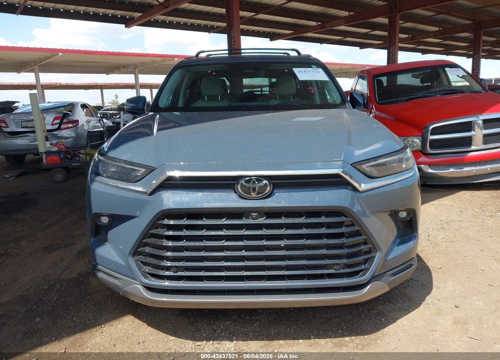 2024 TOYOTA GRAND HIGHLANDER VIN: 5TDAAAA56RS009801