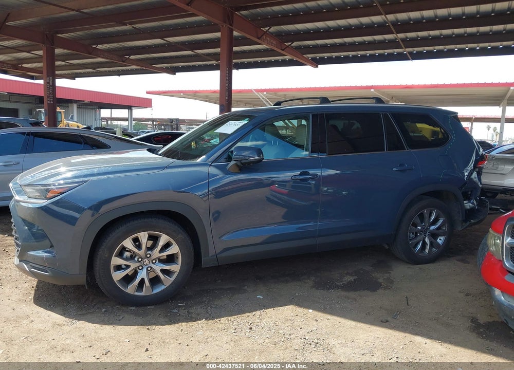 2024 TOYOTA GRAND HIGHLANDER VIN: 5TDAAAA56RS009801