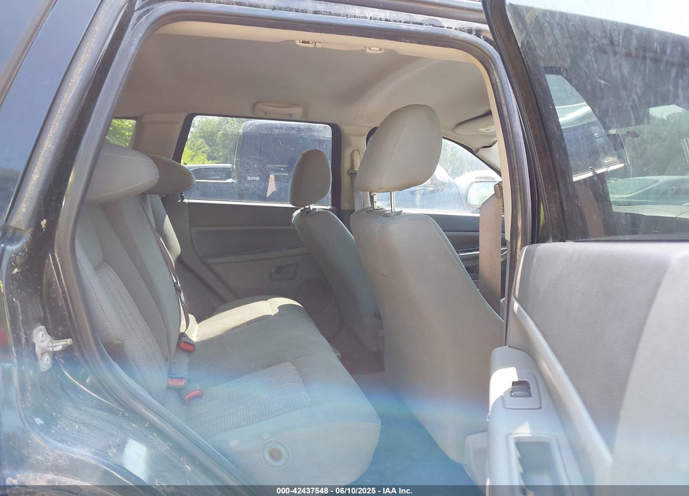2007 JEEP GRAND CHEROKEE LAREDO VIN: 1J8GR48K57C593423