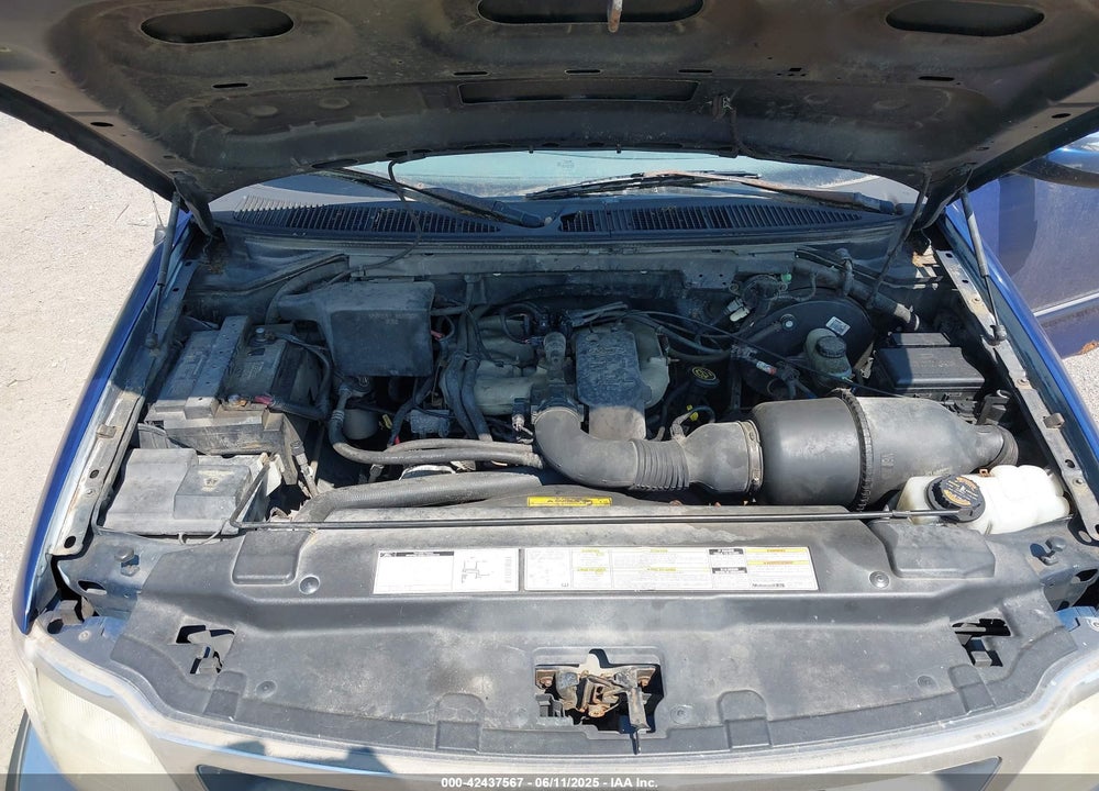 1998 FORD F-150 STANDARD/XL/XLT VIN: 2FTZX1727WCA55840