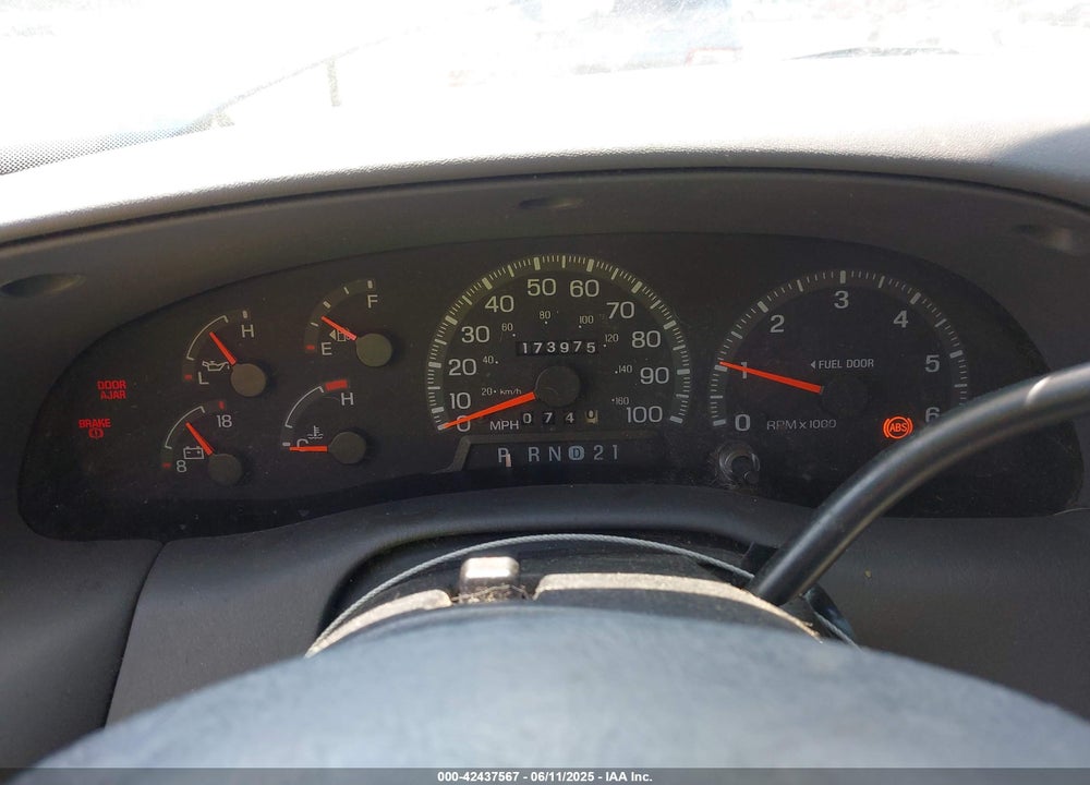 1998 FORD F-150 STANDARD/XL/XLT VIN: 2FTZX1727WCA55840