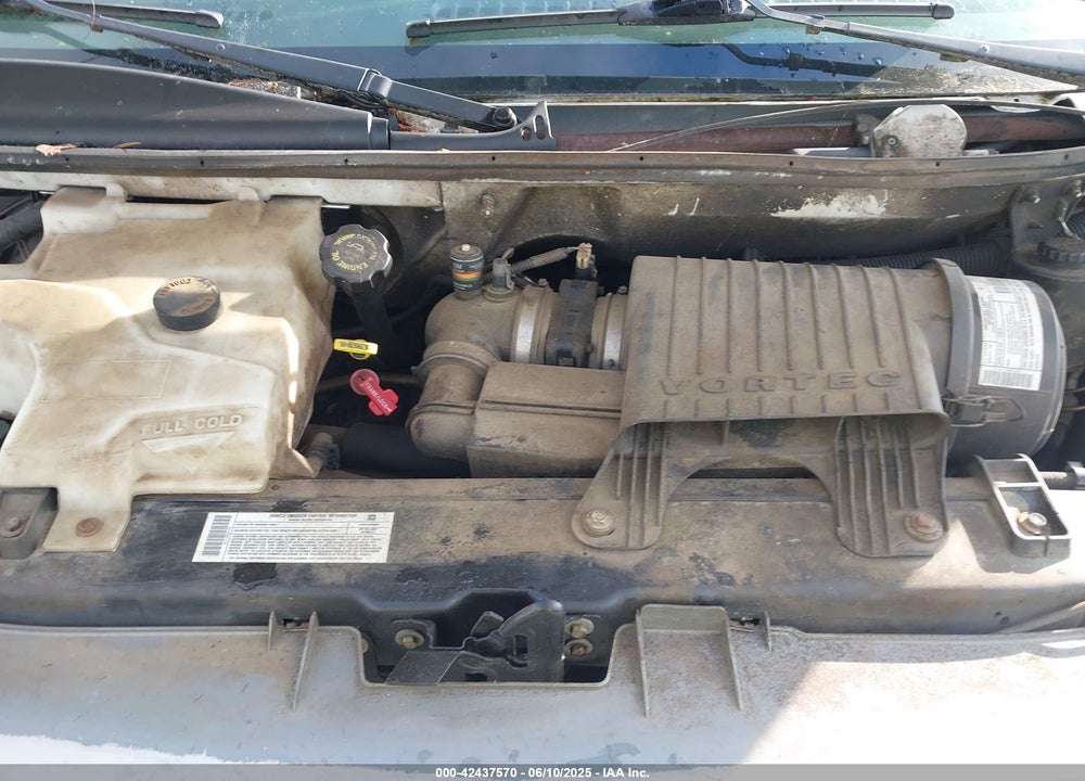 2001 CHEVROLET EXPRESS VIN: 1GCHG39RX11108817