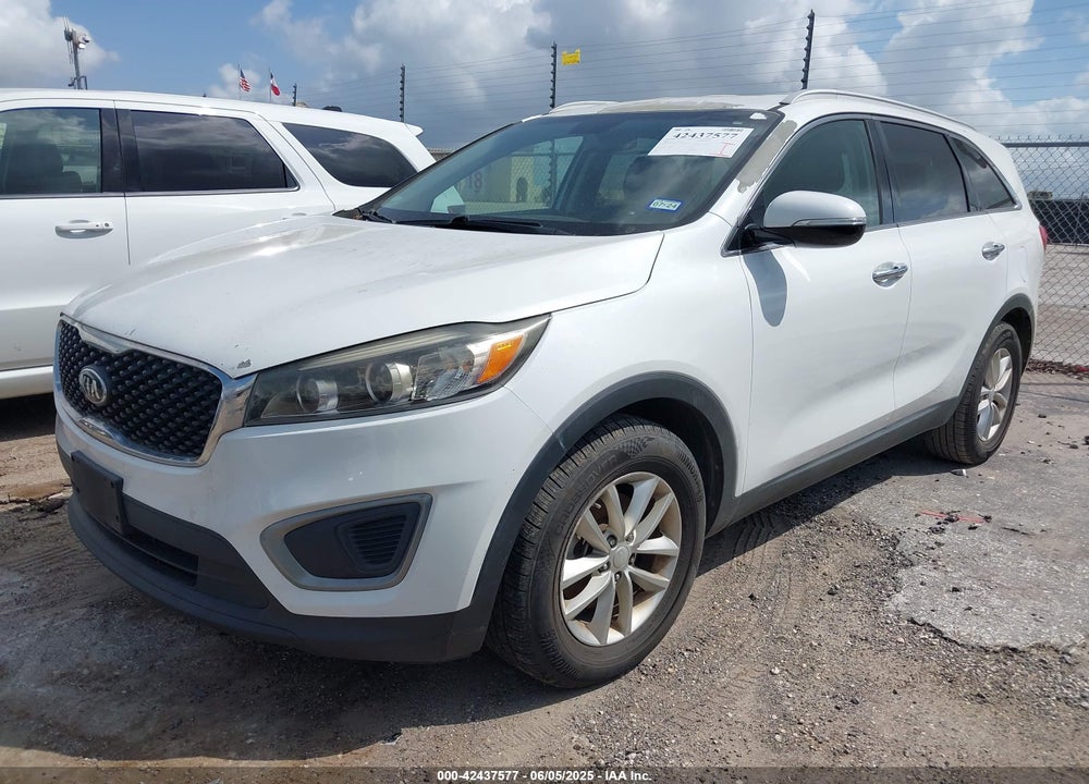 2016 KIA SORENTO 2.4L LX VIN: 5XYPG4A30GG053361