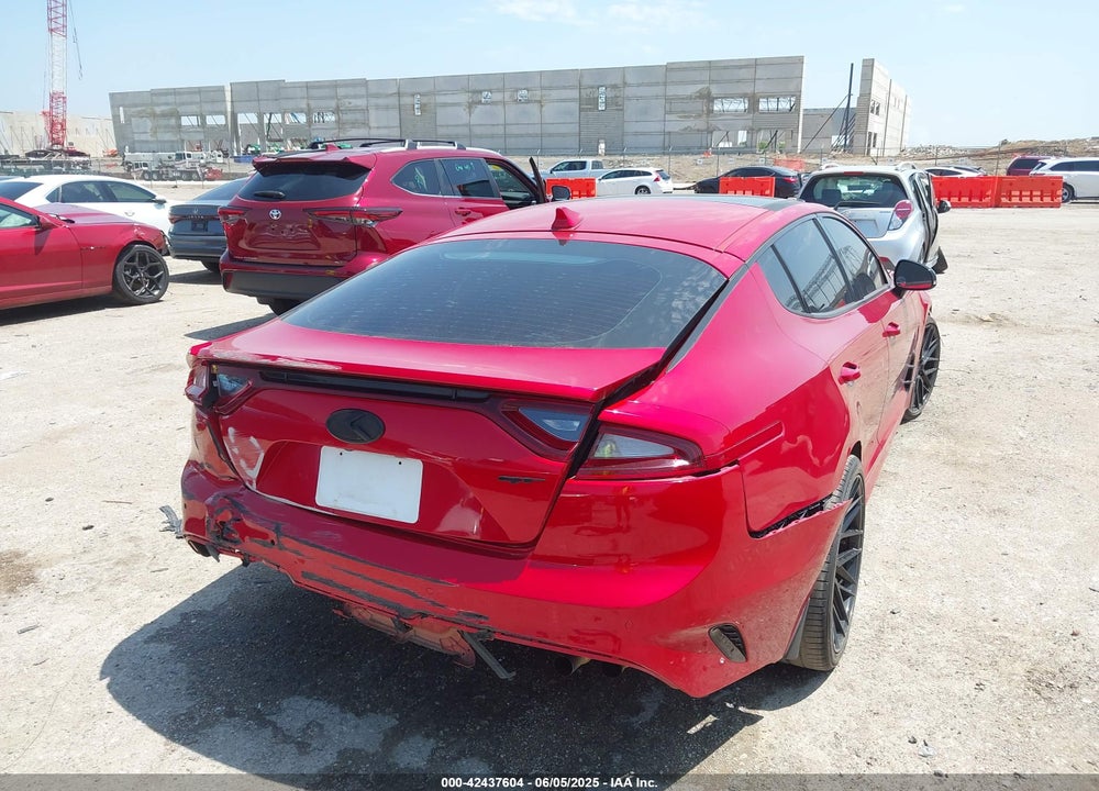 2018 KIA STINGER VIN: KNAE55LCXJ6012551