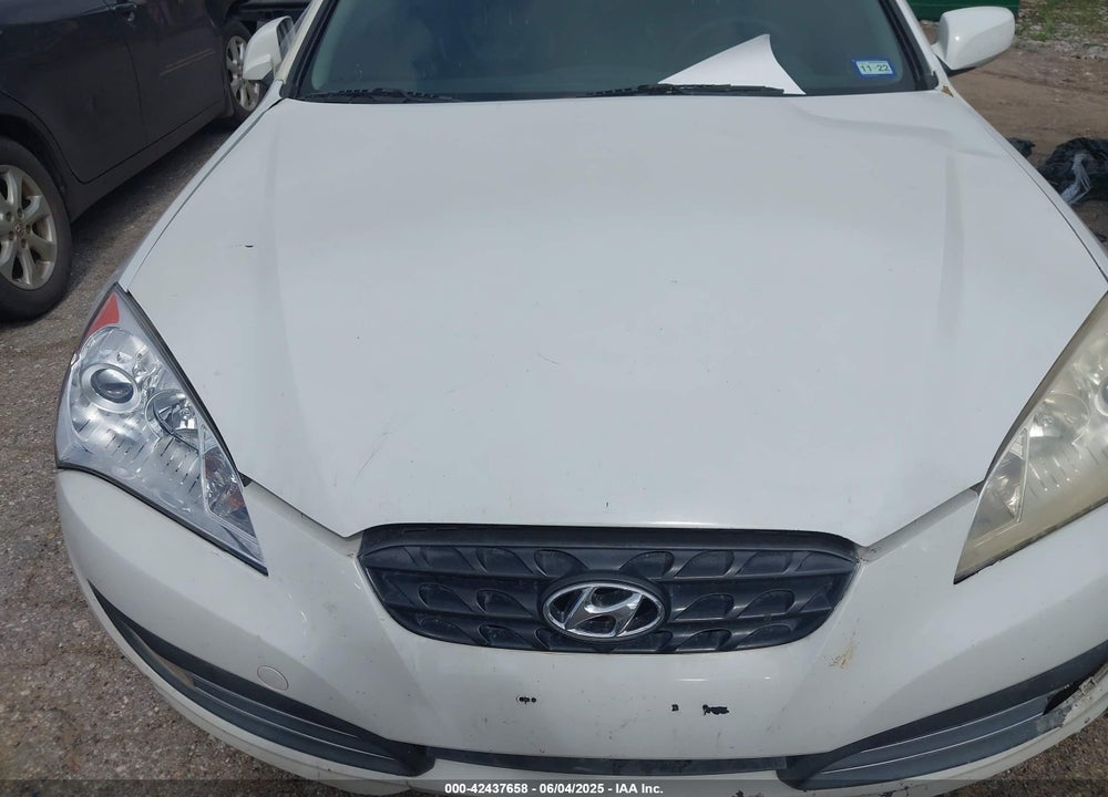 2010 HYUNDAI GENESIS VIN: KMHHU6KH2AU038218