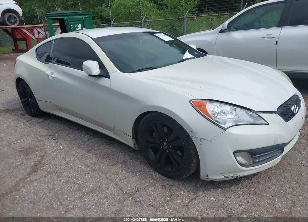2010 HYUNDAI GENESIS VIN: KMHHU6KH2AU038218