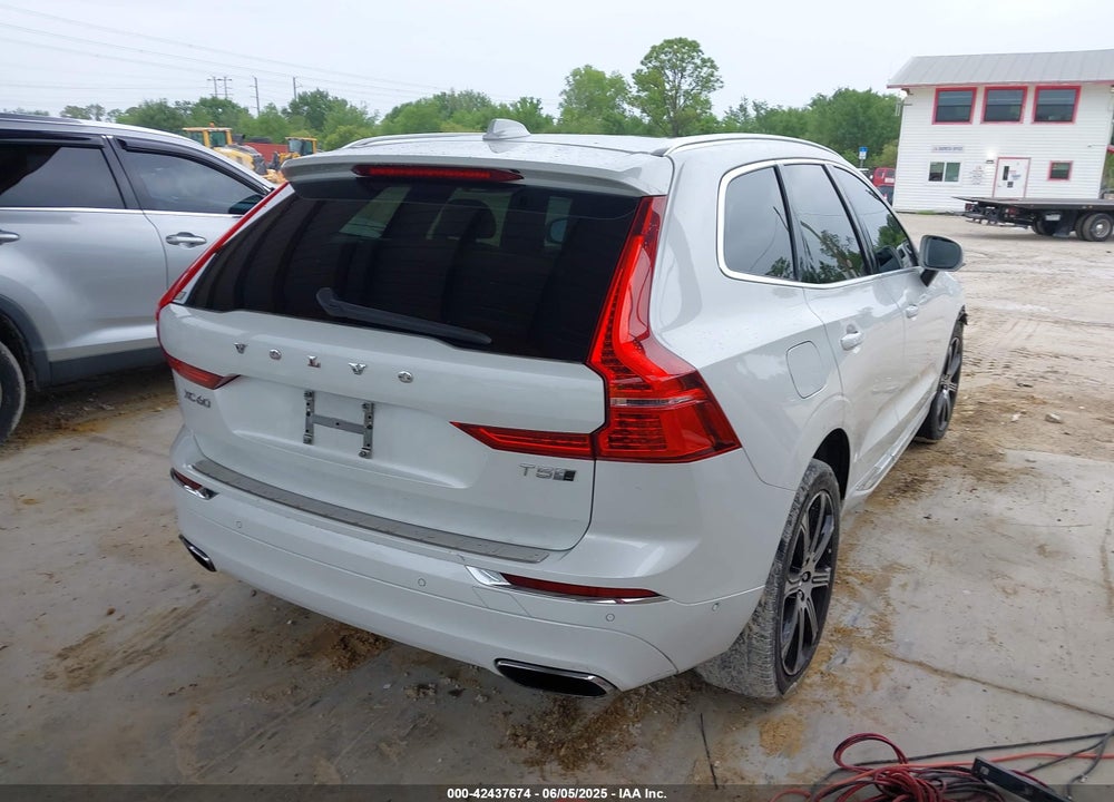 2019 VOLVO XC60 VIN: LYV102RL6KB381761