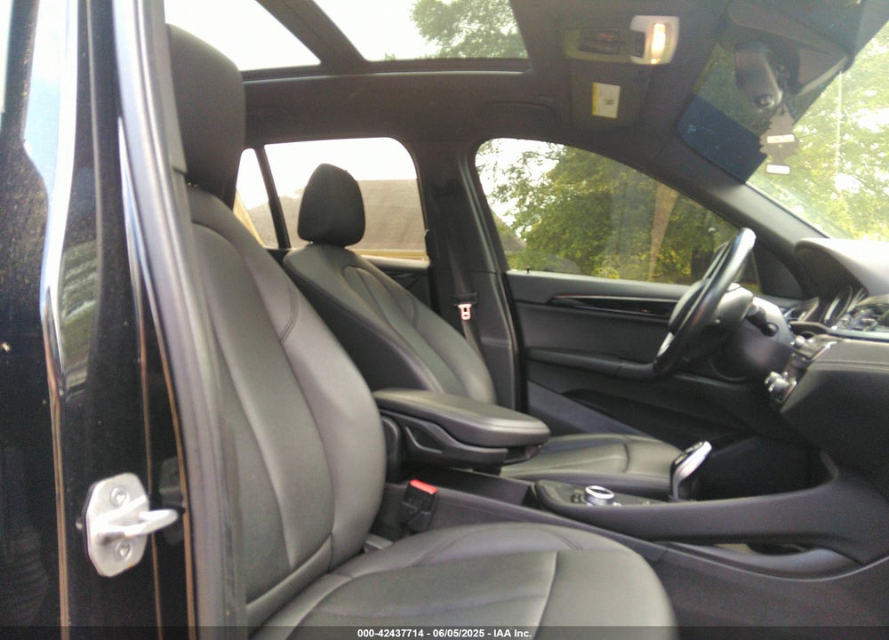2020 BMW X1 VIN: WBXJG9C0XL5P88618