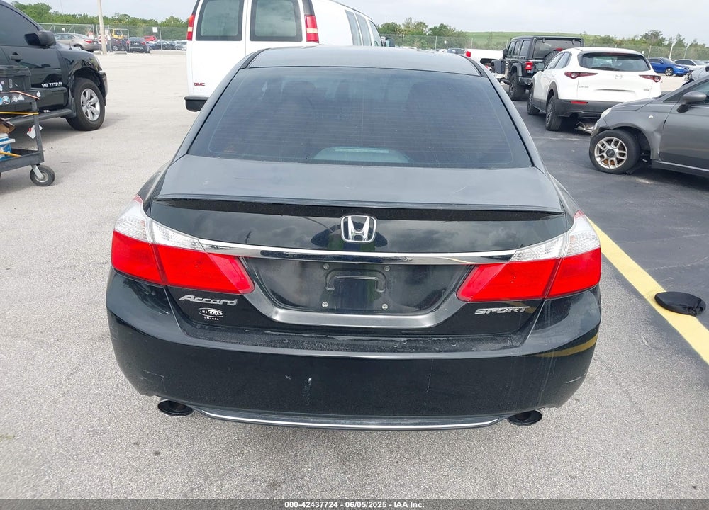 2013 HONDA ACCORD SPORT VIN: 1HGCR2F50DA083982