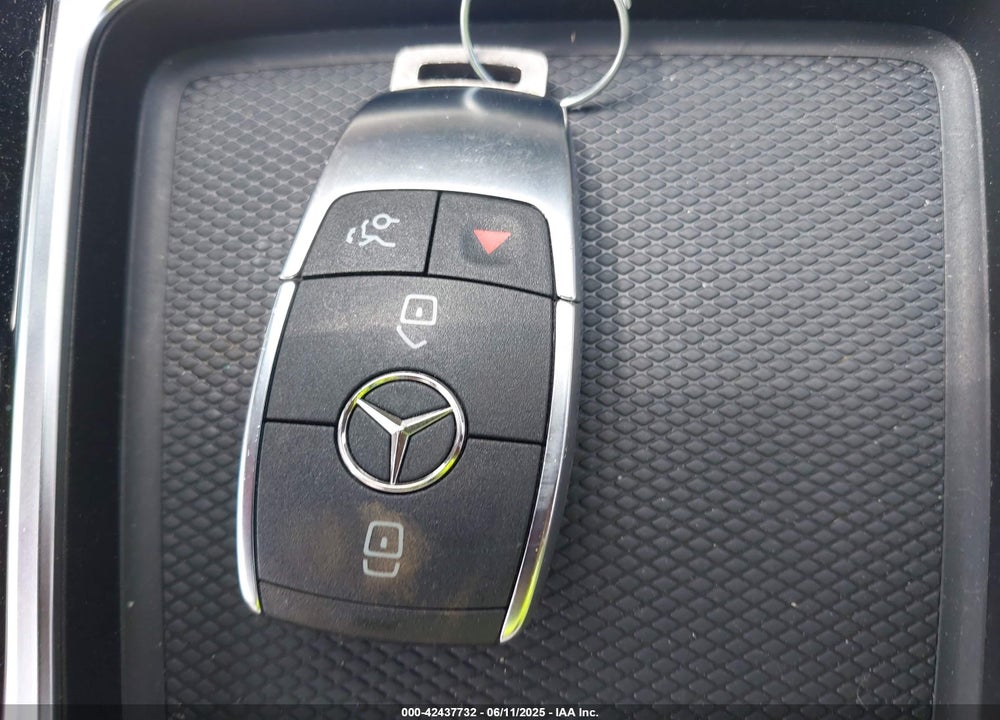2025 MERCEDES-BENZ GLA 250 VIN: W1N4N4HB1SJ643530