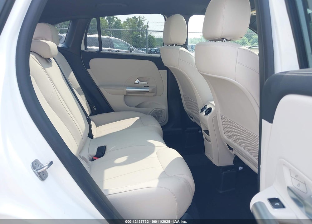 2025 MERCEDES-BENZ GLA 250 VIN: W1N4N4HB1SJ643530