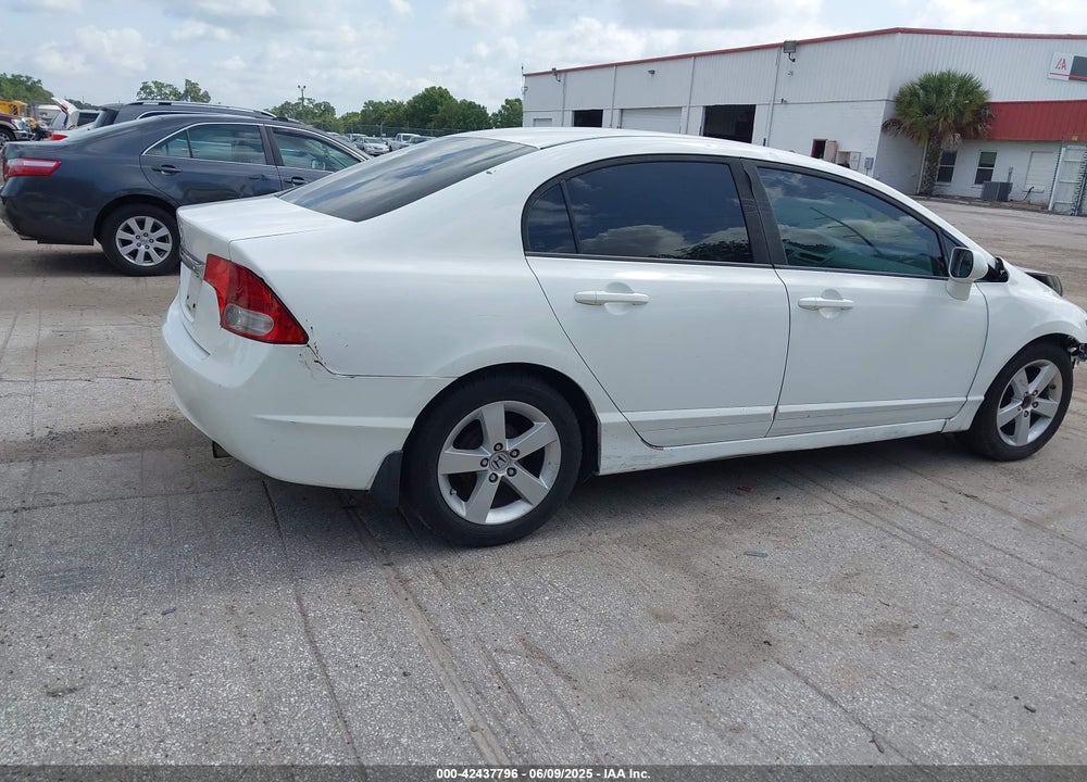 2011 HONDA CIVIC LX VIN: 19XFA1F5XBE039446