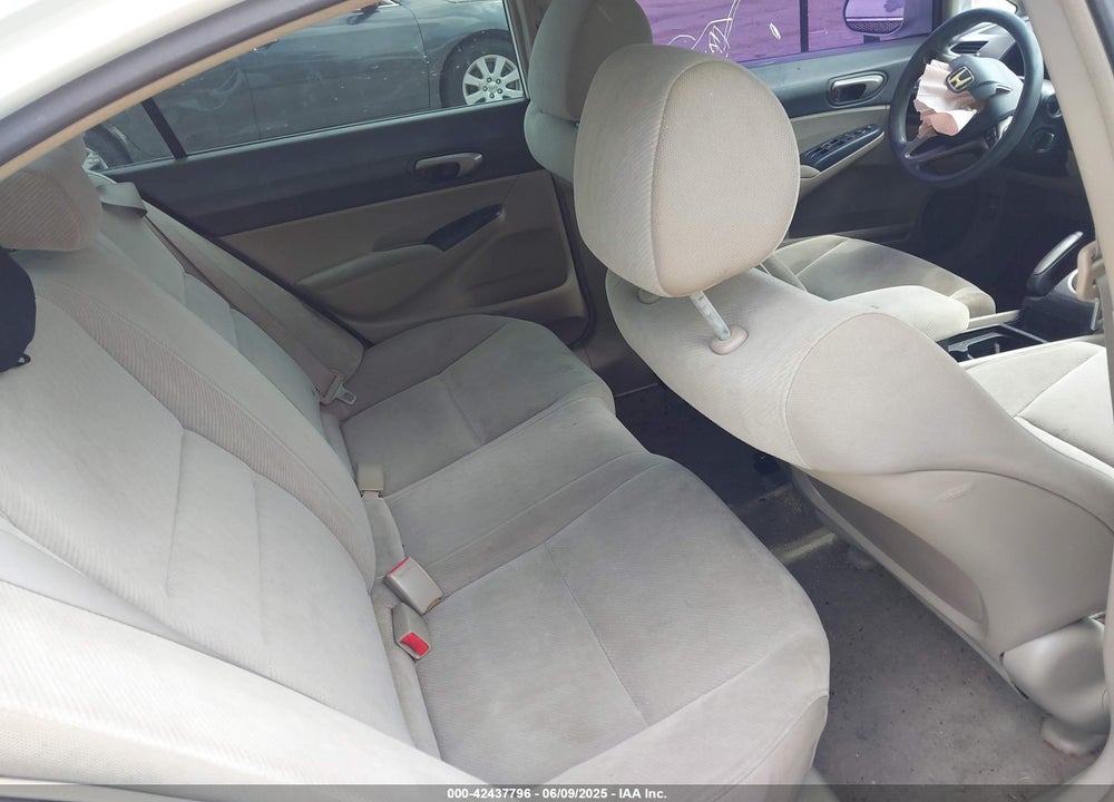 2011 HONDA CIVIC LX VIN: 19XFA1F5XBE039446