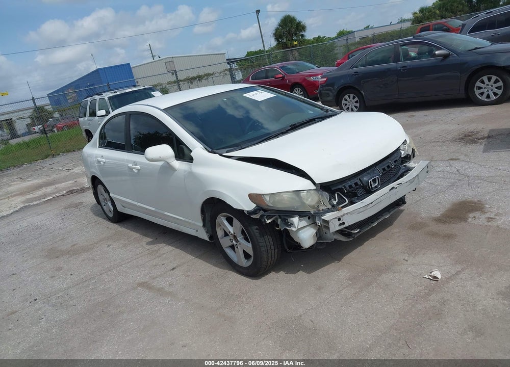 2011 HONDA CIVIC LX VIN: 19XFA1F5XBE039446