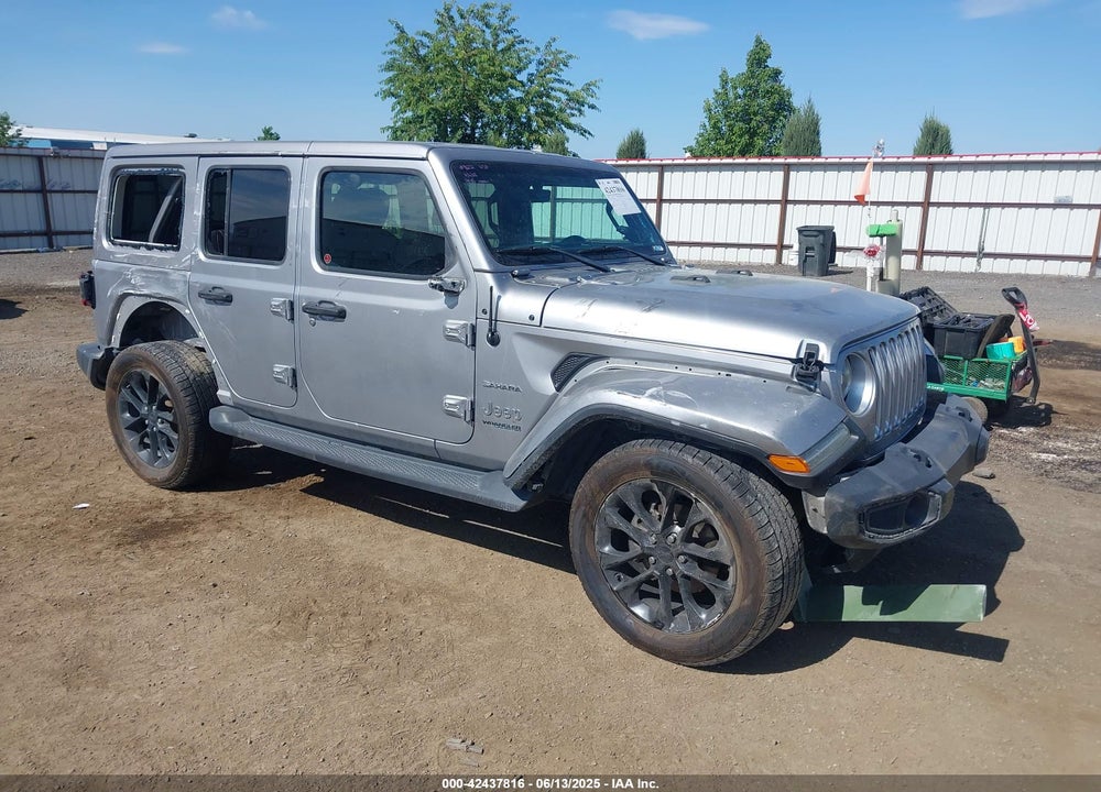 2018 JEEP WRANGLER UNLIMITED SAHARA VIN: 1C4HJXEG2JW124882
