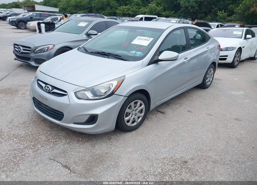 2013 HYUNDAI ACCENT GLS VIN: KMHCT4AE5DU448539