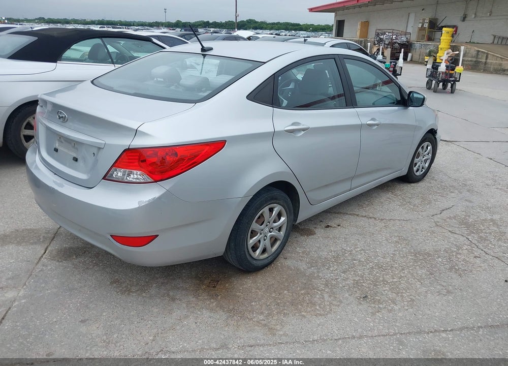 2013 HYUNDAI ACCENT GLS VIN: KMHCT4AE5DU448539