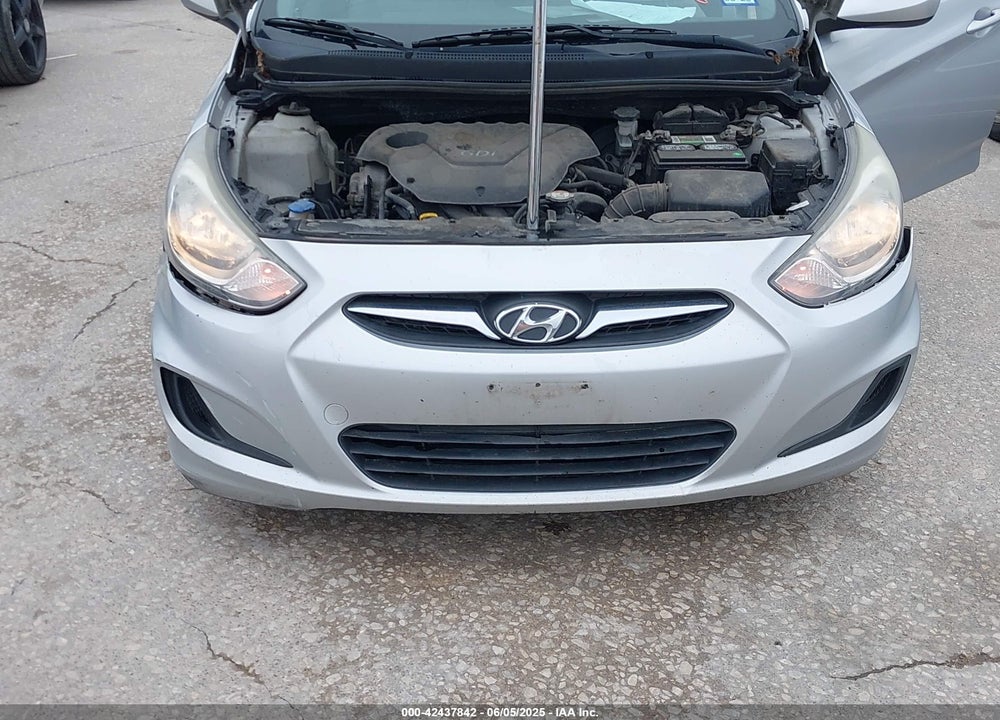 2013 HYUNDAI ACCENT GLS VIN: KMHCT4AE5DU448539