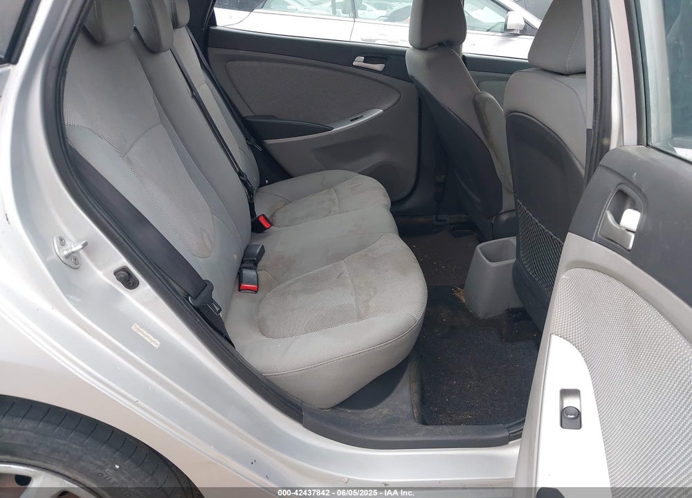 2013 HYUNDAI ACCENT GLS VIN: KMHCT4AE5DU448539