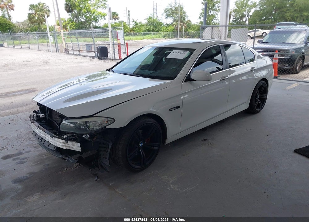 2011 BMW 528I VIN: WBAFR1C58BDS35039