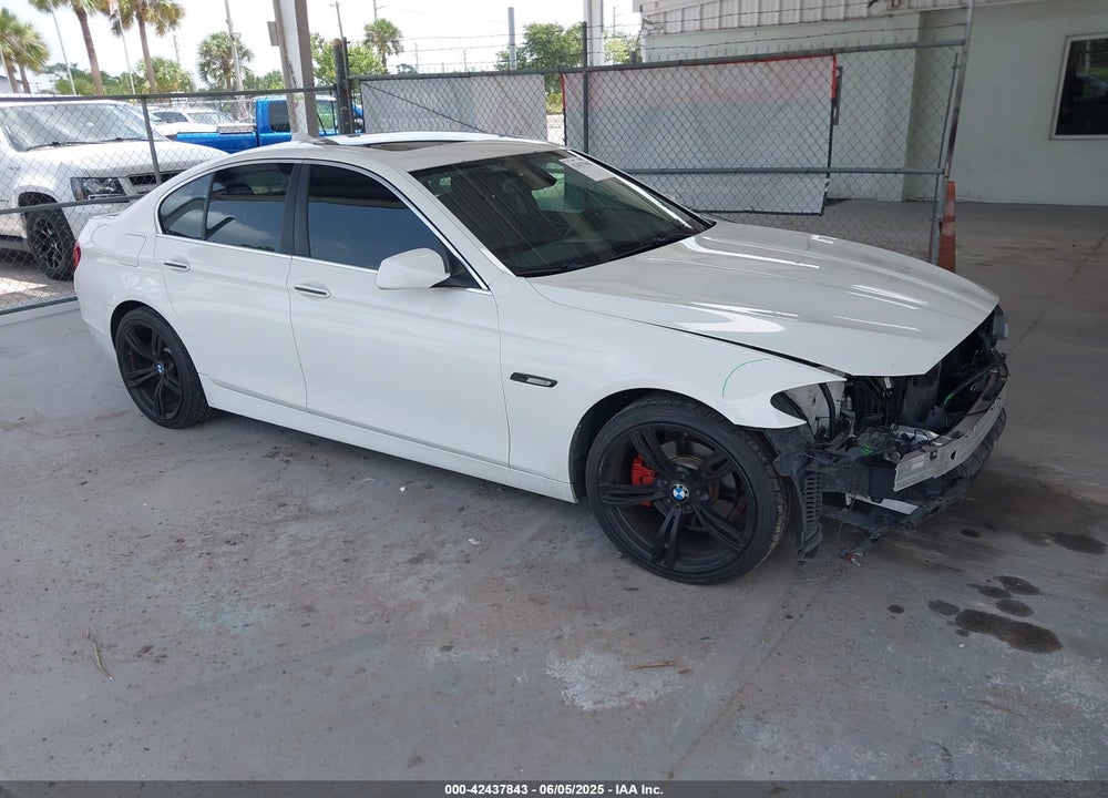 2011 BMW 528I VIN: WBAFR1C58BDS35039