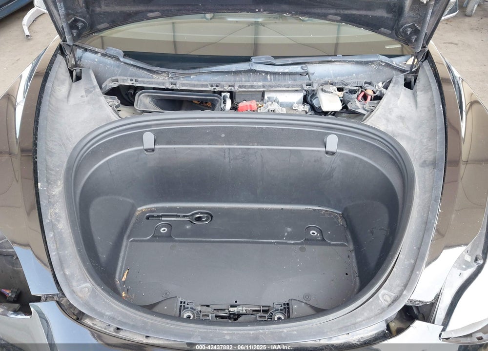2018 TESLA MODEL 3 VIN: 5YJ3E1EA5JF109014