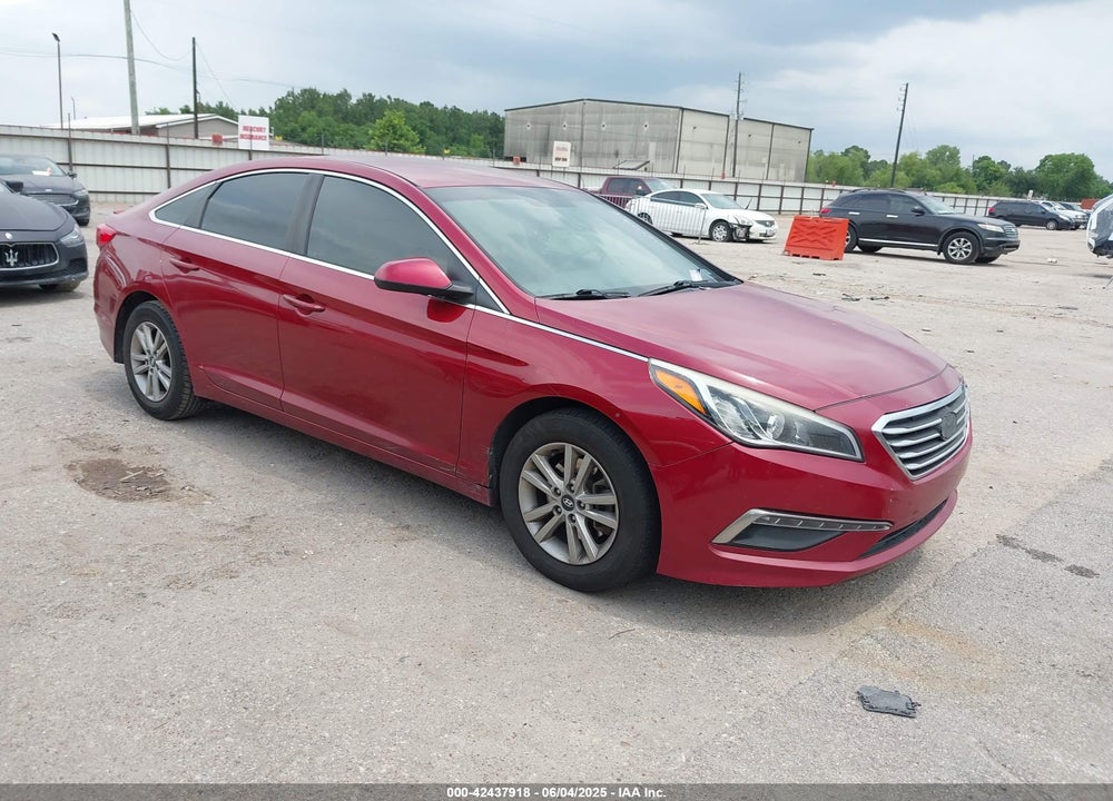 2015 HYUNDAI SONATA SE VIN: 5NPE24AF1FH097635