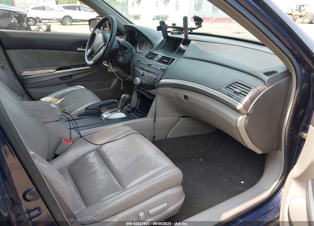 2008 HONDA ACCORD VIN: 1HGCP36898A035246