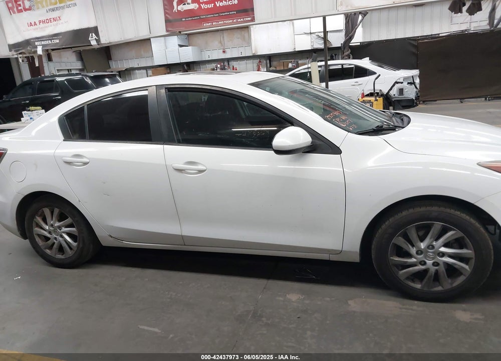 2012 MAZDA 3 VIN: JM1BL1V81C1546731