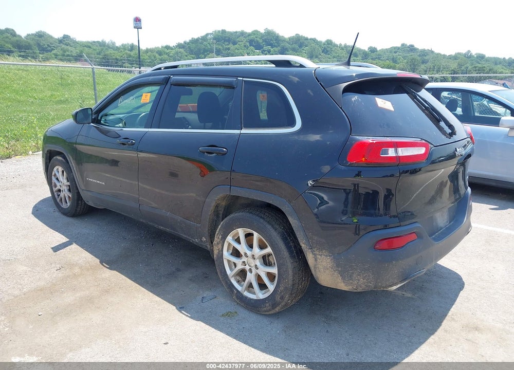 2017 JEEP CHEROKEE VIN: 1C4PJLCS3HW642778