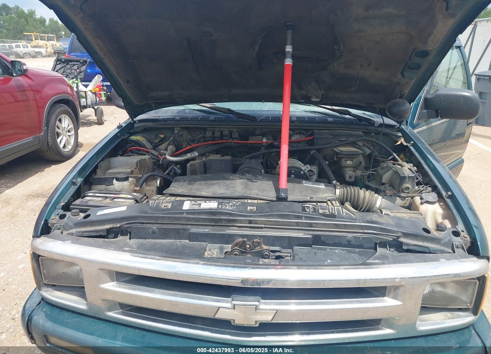 1997 CHEVROLET S-10 LS FLEETSIDE VIN: 1GCCS1941VK122638