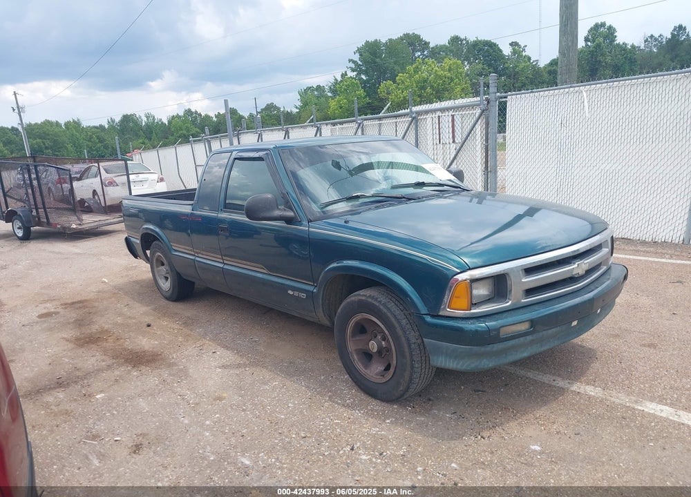 1997 CHEVROLET S-10 LS FLEETSIDE VIN: 1GCCS1941VK122638